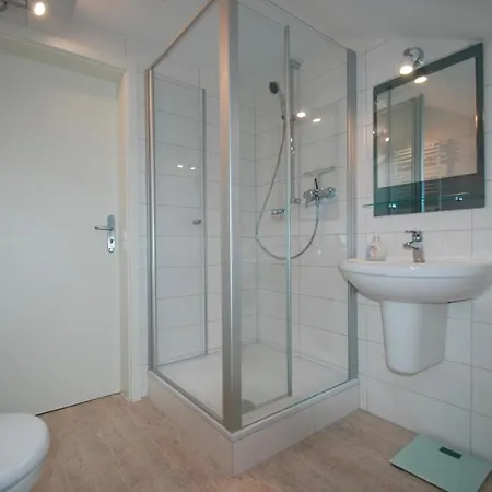 Apartamento Ga¤stehaus Am Kanal Fewo Schwebefa¤hre - #29795 *